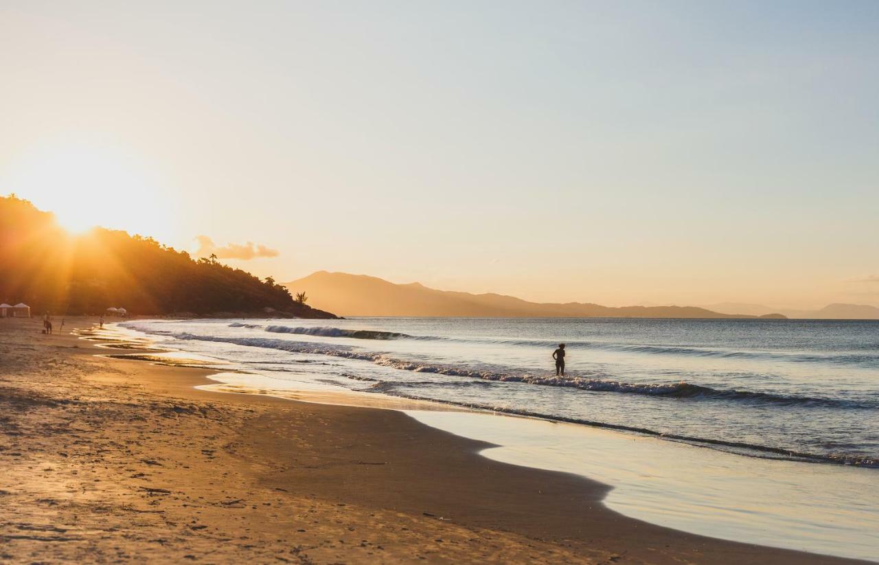 Apartamento Com 4 Suites Pe Na Areia Florianopolis Ngoại thất bức ảnh